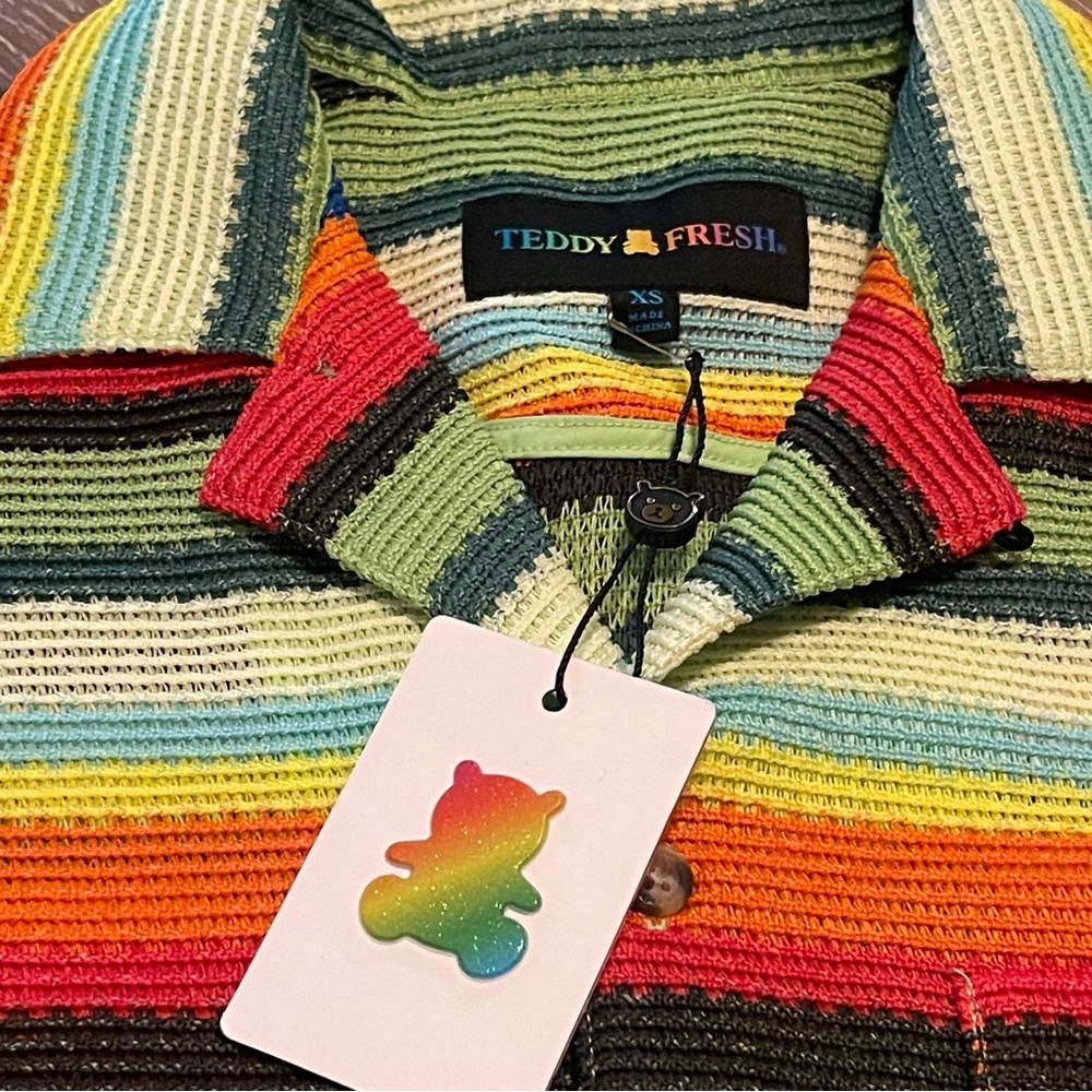 TEDDY FRESH  RARE sunset stripe knit shirt - Mens size XS - unisex